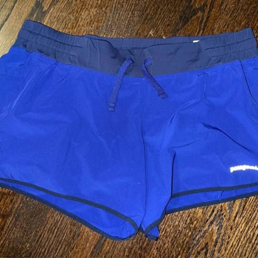 Patagonia Women’s Medium Shorts Blue Lightweight Running